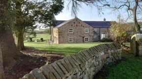 Inviting 1-Bed Cottage in Preston